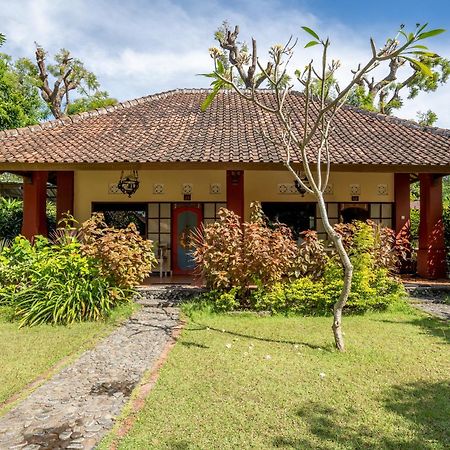 Taman Sari Bali Resort And Spa Pemuteran Kültér fotó