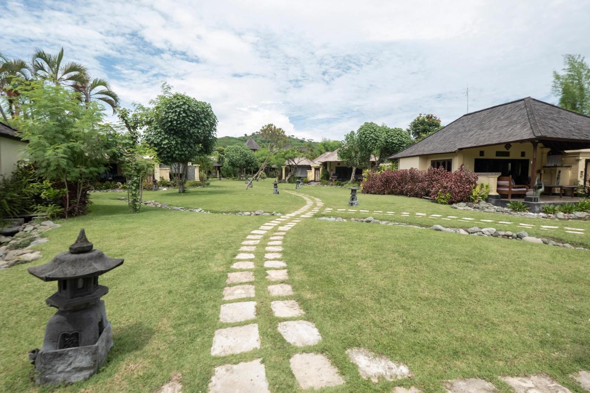 Taman Sari Bali Resort And Spa Pemuteran Kültér fotó